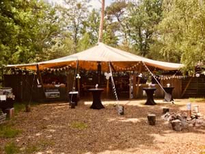 Outdoors Holten: Foodtruck festival locatie en teambuilding mogelijkheden voor grote groepen Outdoors Holten: Foodtruck festival locatie en teambuilding mogelijkheden voor grote groepen